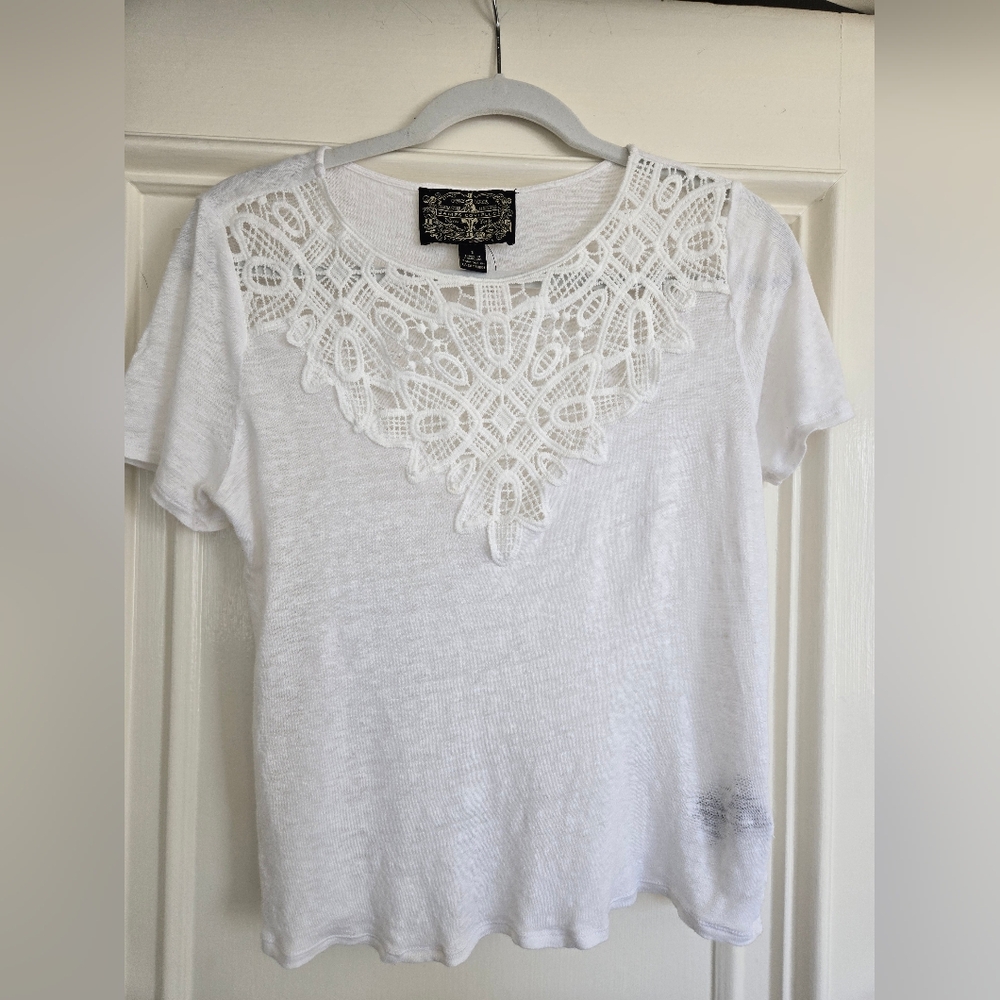 Linen White Lace Detail Top